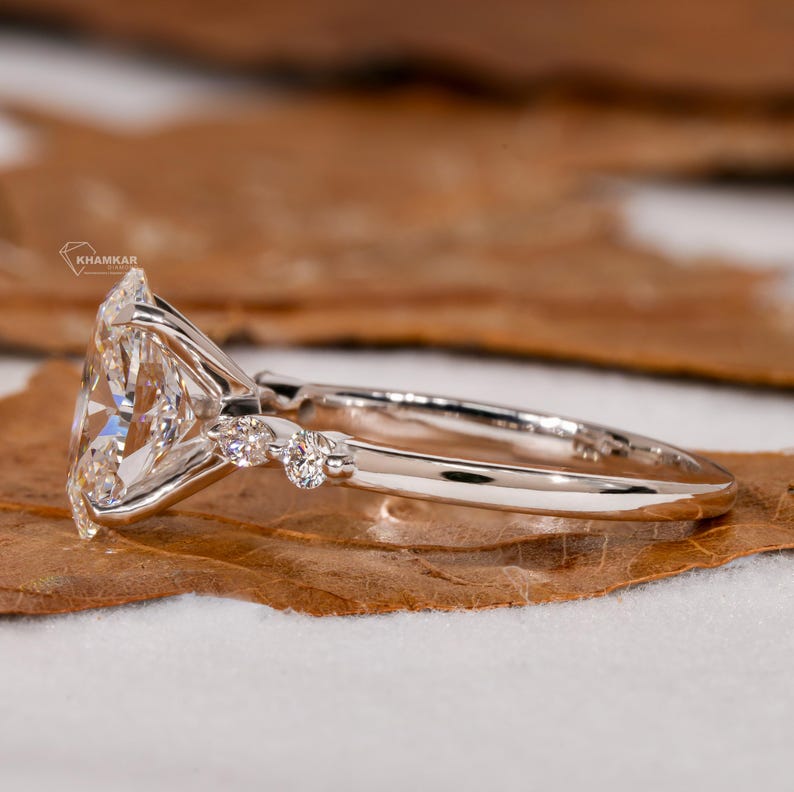 2.00Ct Oval Cut Lab Grown Diamond Engagement Ring,Side Marquise and Round Diamonds,Wedding Ring For Her,5 Stone Ring,Anniversary Ring