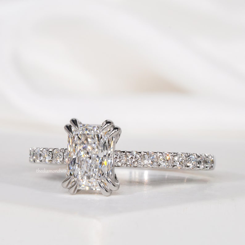 1 CT Radiant Cut Lab Grown Diamond Engagement Ring