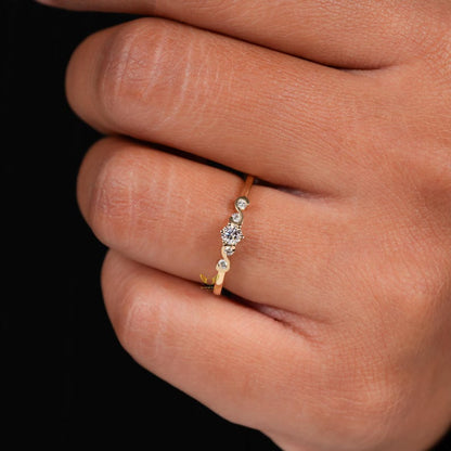 5 Stone Lab Diamond Ring – Minimalist Gold Wedding Band