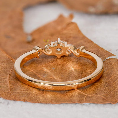 5 Stone Lab Diamond Ring – Minimalist Gold Wedding Band