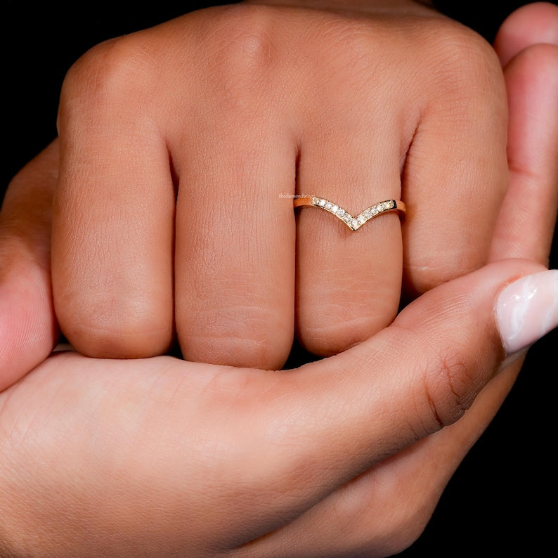 V Shape Lab Diamond Band Chevron Wedding Ring for Women