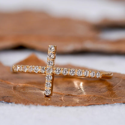 Round Lab Diamond Sideways Cross Ring for Women