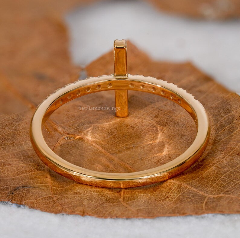 Round Lab Diamond Sideways Cross Ring for Women