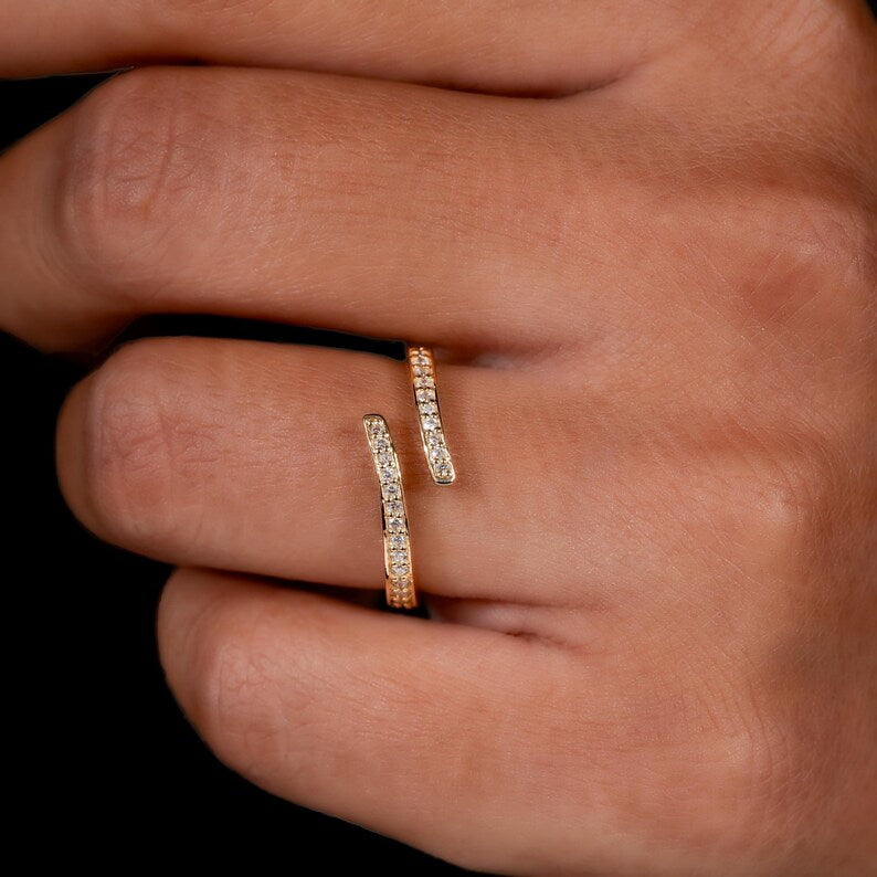 Lab Diamond Bypass Wrap Ring – 14K Gold Minimal Stackable Ring