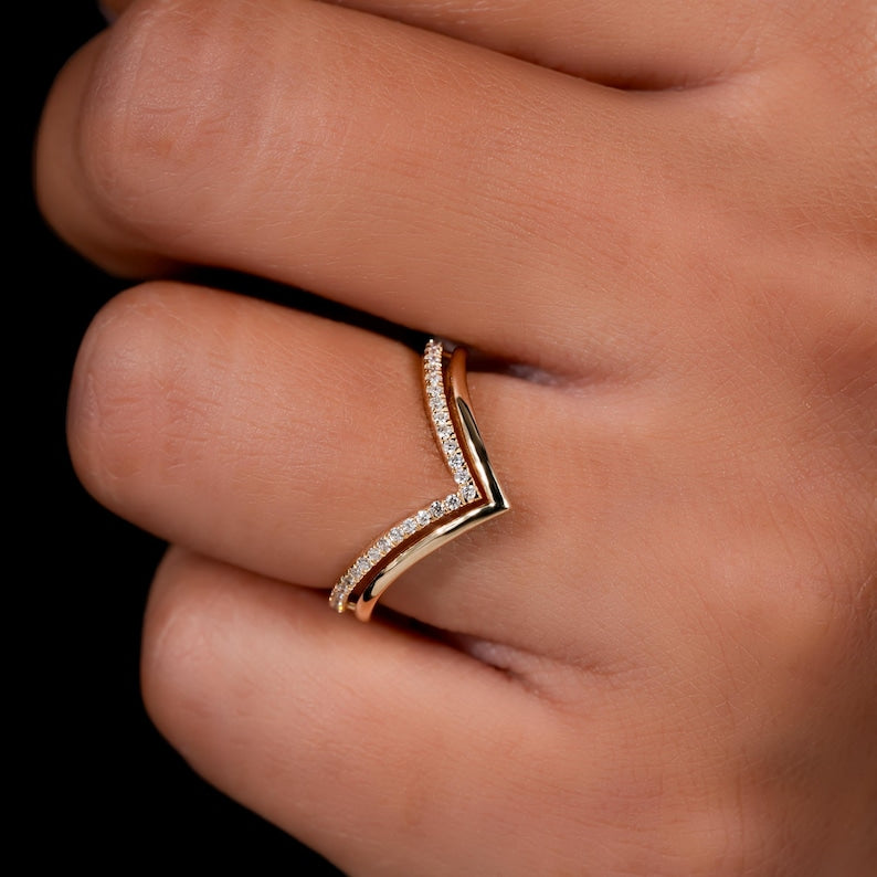 Lab Diamond Double Chevron Band – 14K Gold V Shape Ring