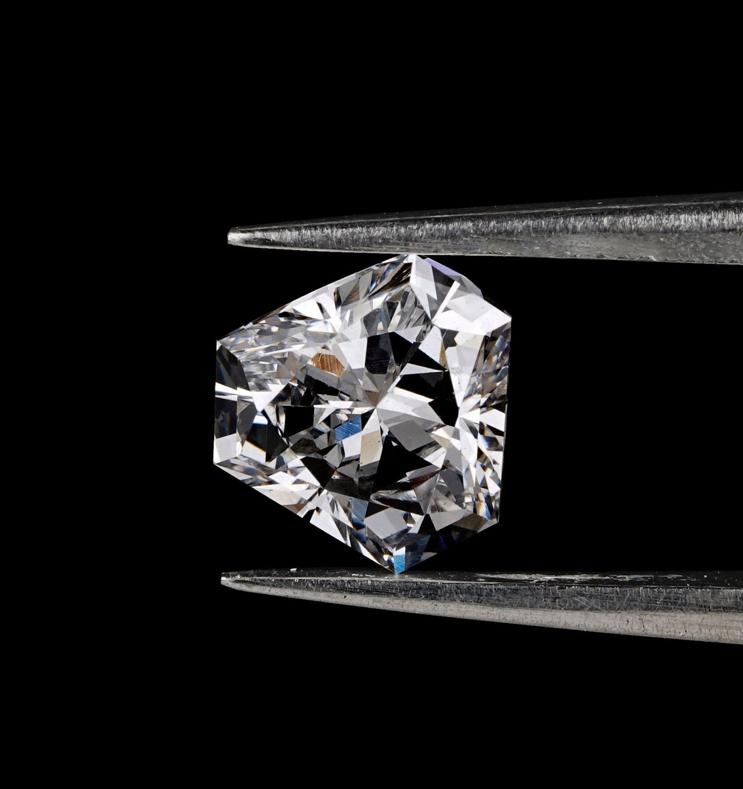 Calf Head Lab Diamond Side Stone, Antique Cut, Studs