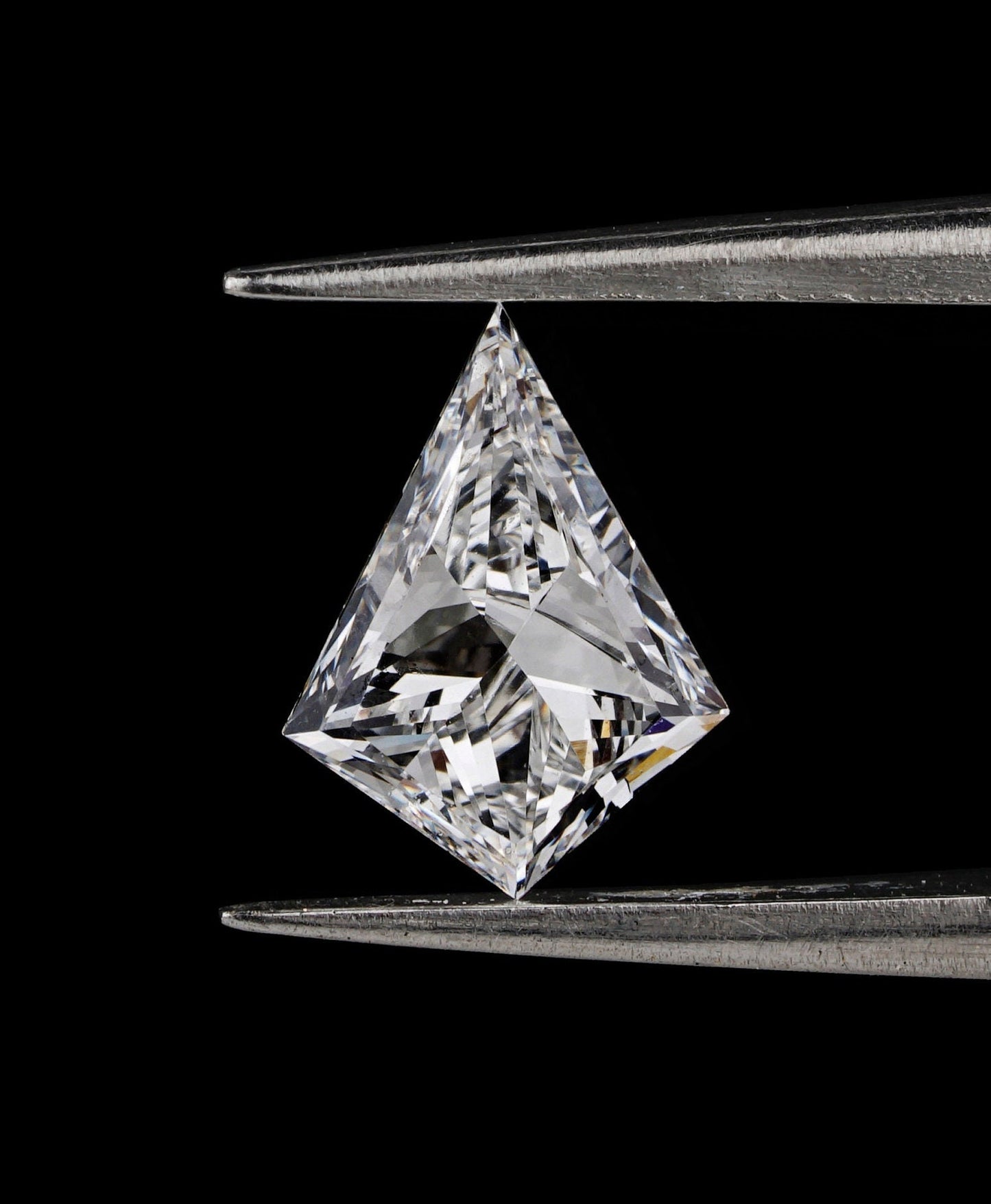Kite Cut Lab Grown Diamond, CVD/HPHT, Antique Cut, Pendant