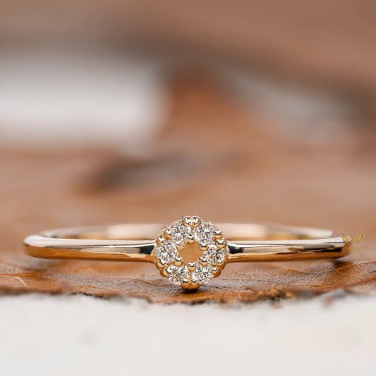 Lab Diamond Tiny Flower Ring,Minimalist Flower Ring,14k Solid Gold Dainty Promise Ring,Tiny Circle Ring,Daily wear Ring,Anniversary gift