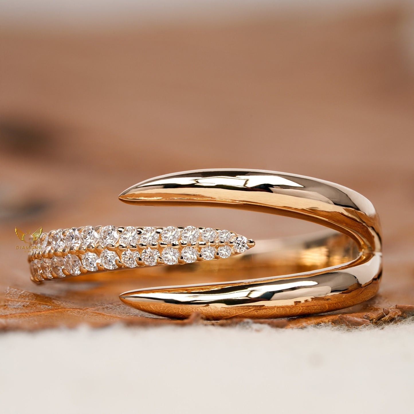 Minimalist Lab Diamond Claw Stacking Ring