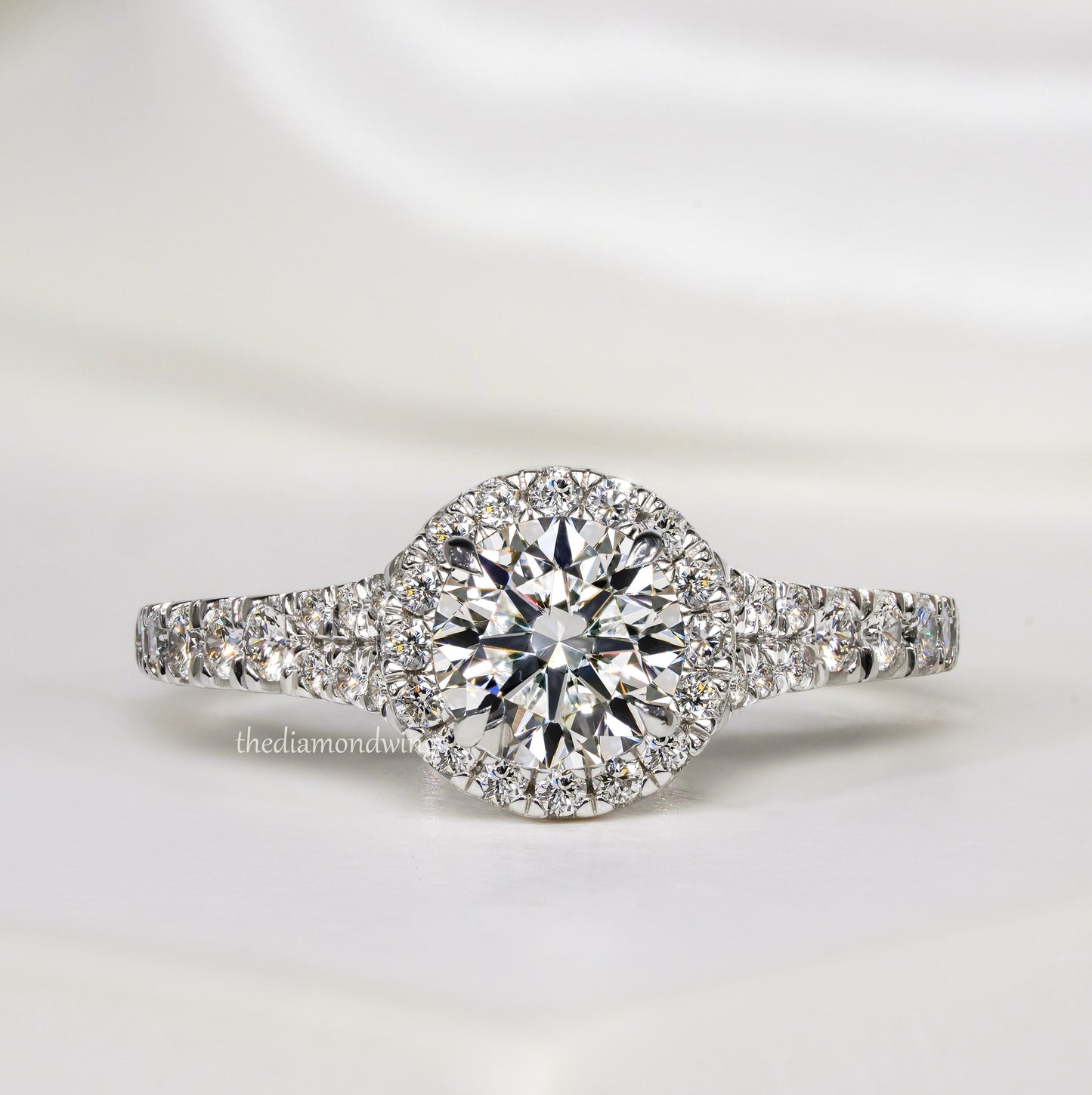 14K Gold Round Lab Grown Diamond Halo Engagement Ring