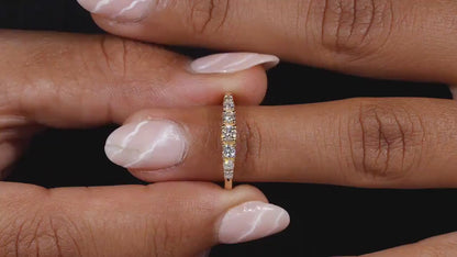Round Lab Grown Diamond Ring – 7 Stone Minimal 14K Gold Band